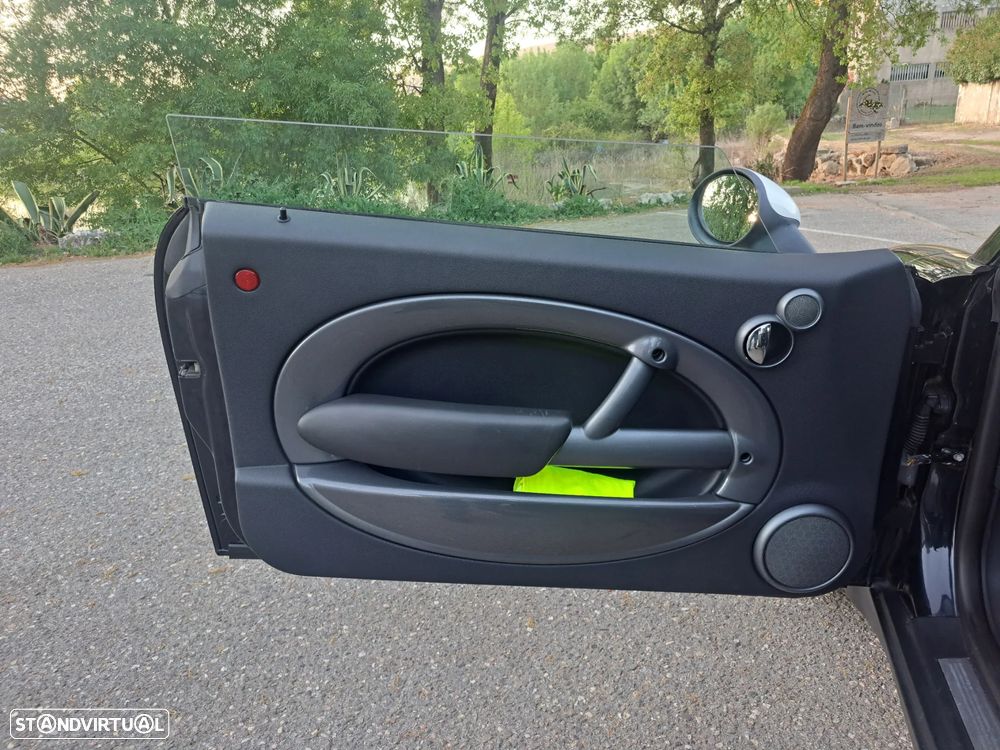 MINI 3 Portas Cooper Aut. - 11