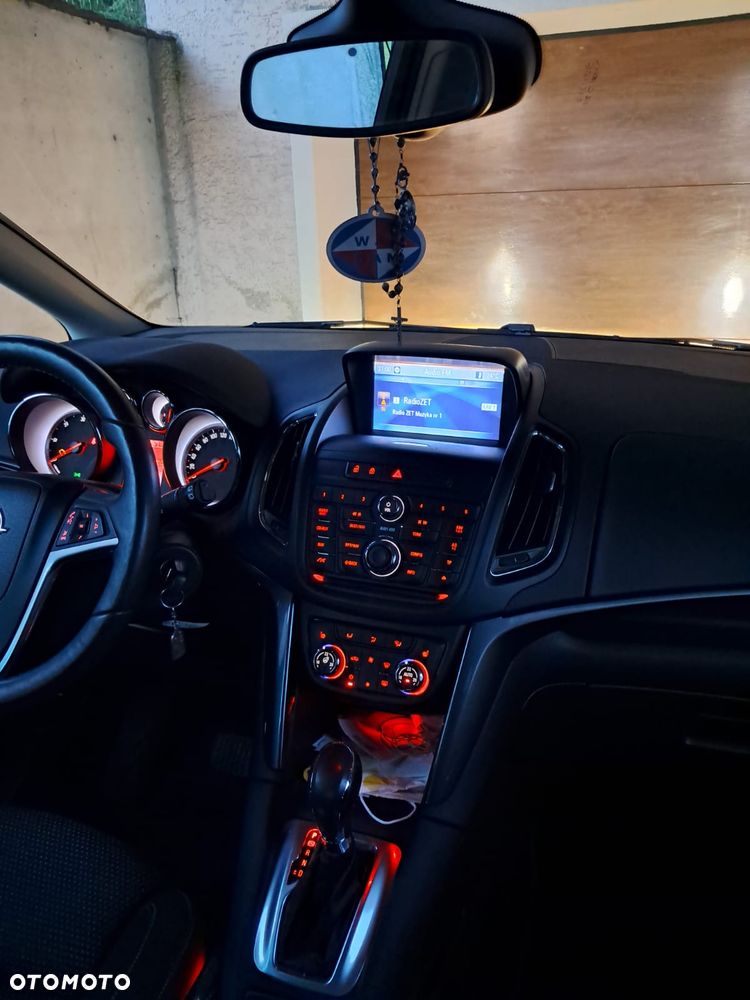 Opel Zafira Tourer 2.0 CDTI Automatik Edition - 11
