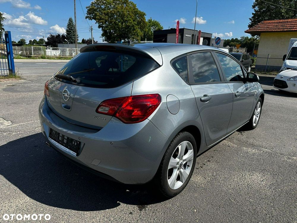 Opel Astra - 5