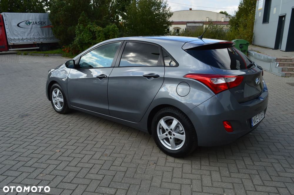 Hyundai i30 i30cw 1.4 Fifa World Cup Edition - 7