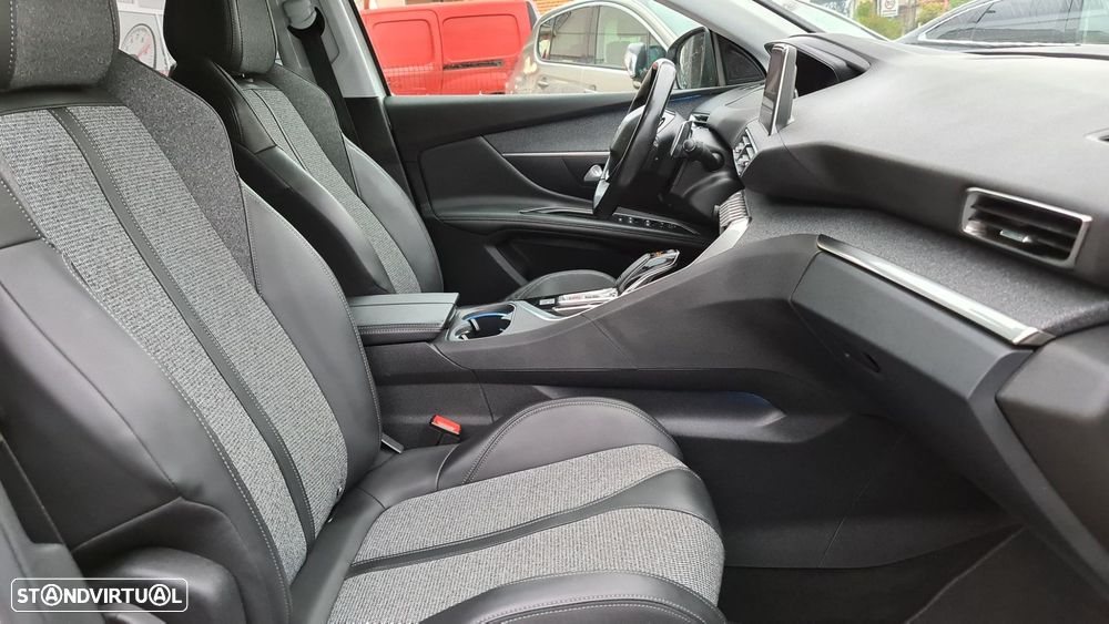 Peugeot 3008 1.6 BlueHDi Allure EAT6 - 10