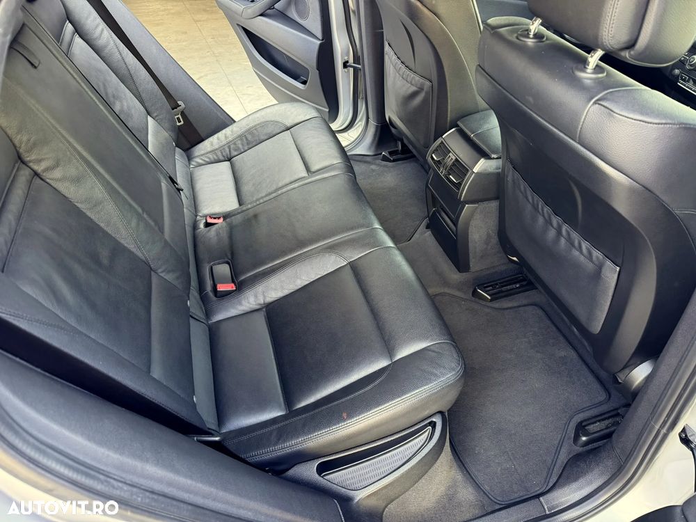 BMW X6 xDrive30d - 9