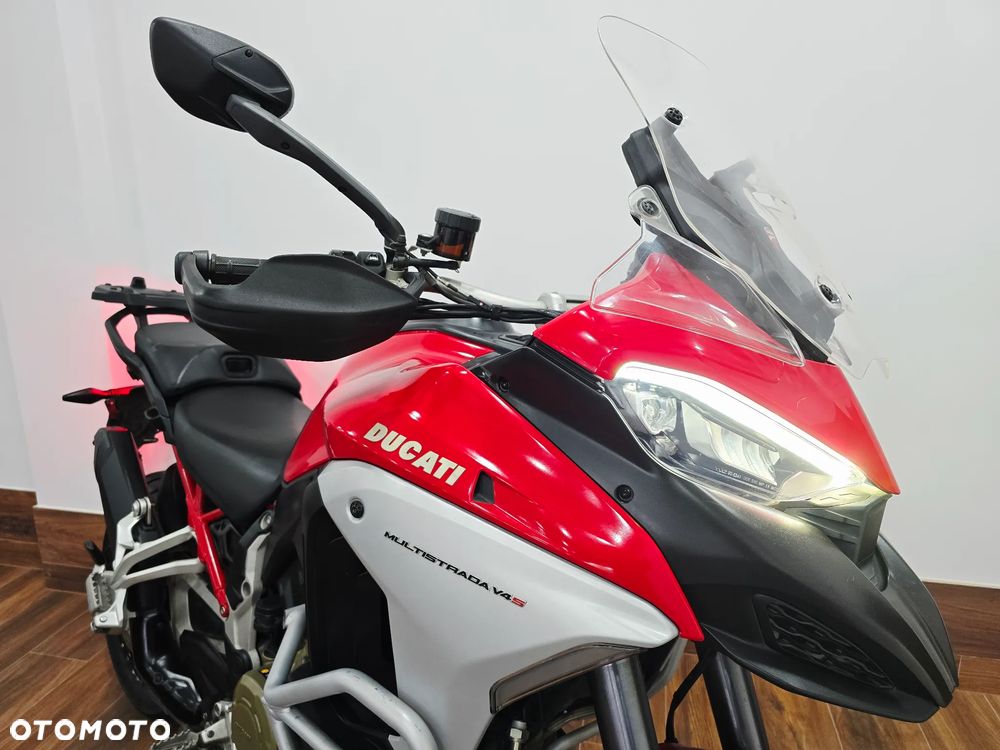 Ducati Multistrada - 25