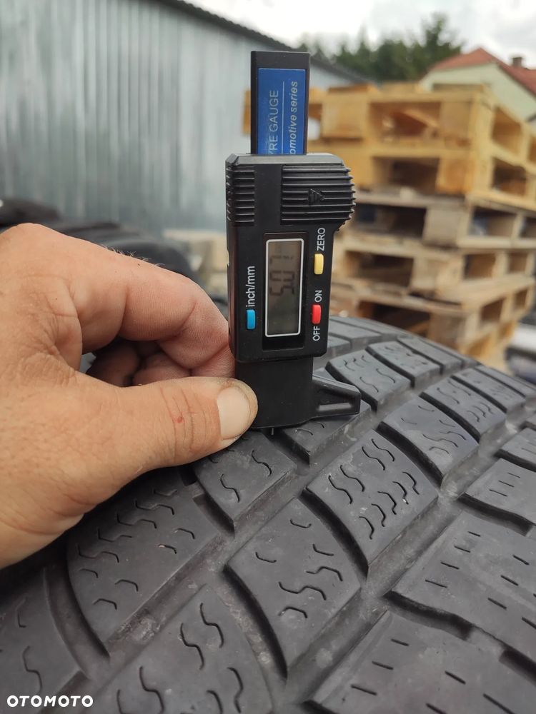 CC Vredestein Comtrac 2 215/75 r16 5-6mm Wielosezon - 7