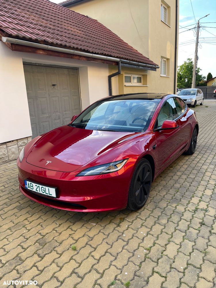 Tesla Model 3 - 2