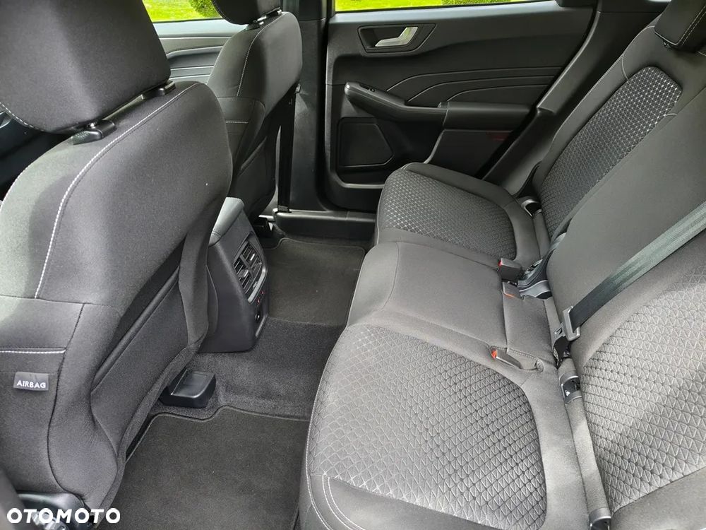 Ford Kuga 1.5 EcoBoost FWD Titanium - 24