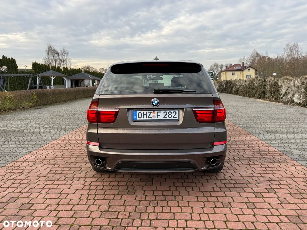 BMW X5 xDrive40d Edition Exclusive - 11