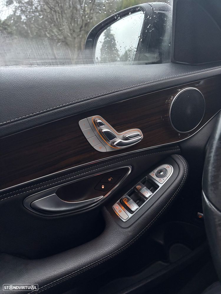 Mercedes-Benz C 300 h AMG Line - 17