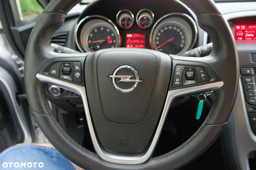 Opel Astra - 25