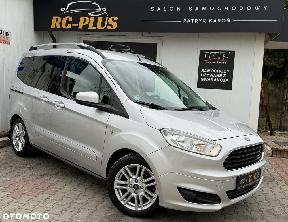 Ford Tourneo Courier 1.0 EcoBoost S&S Titanium - 1