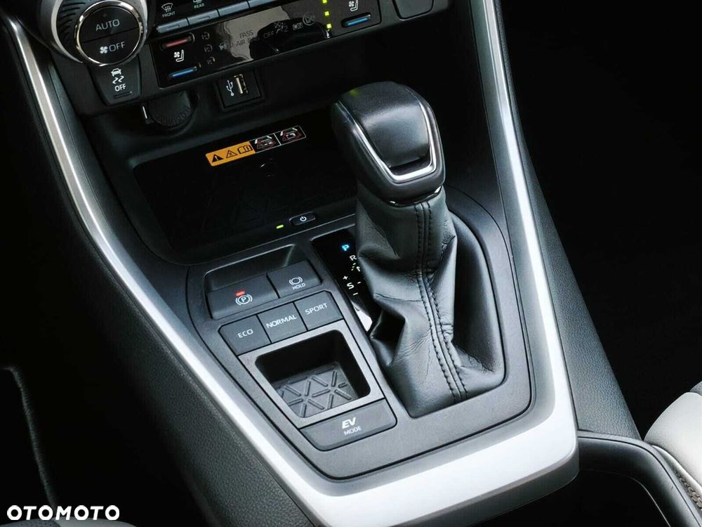 Toyota RAV4 - 25