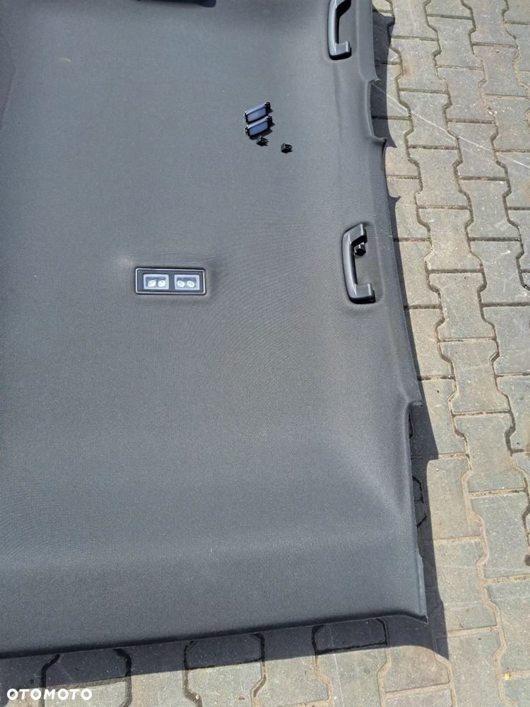 Volkswagen Golf VIII podsufitka ciemna Hatchback 5 drzwi czarna GTI R-line R-ka - 2