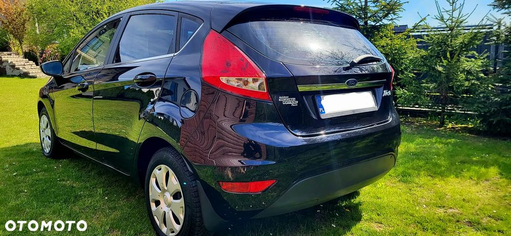 Ford Fiesta 1.4 Titanium EU5 - 9
