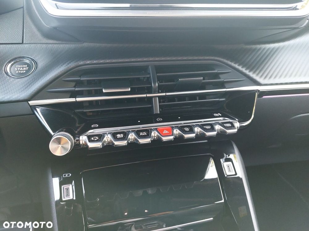 Peugeot 2008 1.2 PureTech GT S&S EAT8 - 22