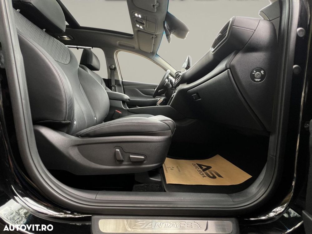 Hyundai Santa Fe 2.2 CRDi 4WD 8AT Luxury - 24