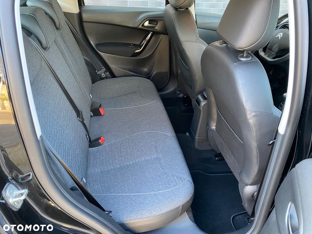 Citroën C3 Pure Tech VTi 82 Exclusive - 31