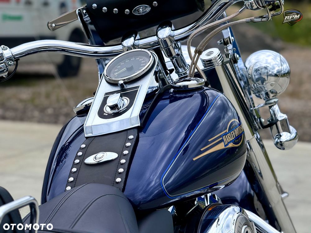 Harley-Davidson Softail Heritage Classic - 39