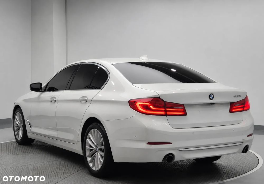 BMW Seria 5 530i Luxury Line - 5