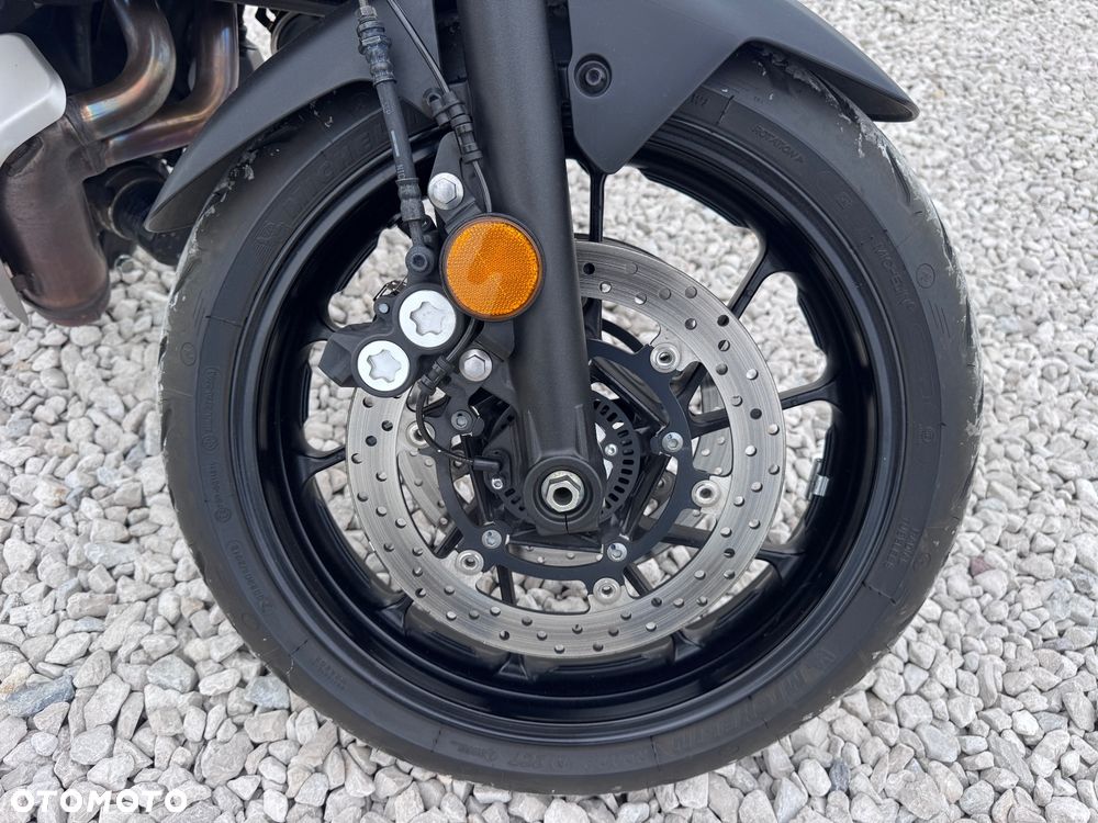 Yamaha MT - 5