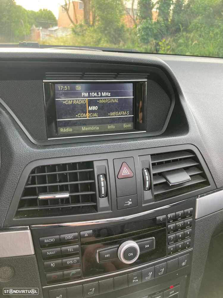 Mercedes-Benz E 220 - 21