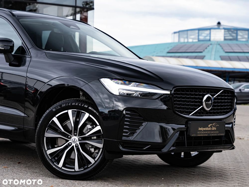 Volvo XC 60 B4 B Plus Dark - 9
