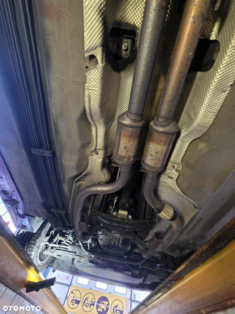 Mercedes-Benz Klasa E - 37