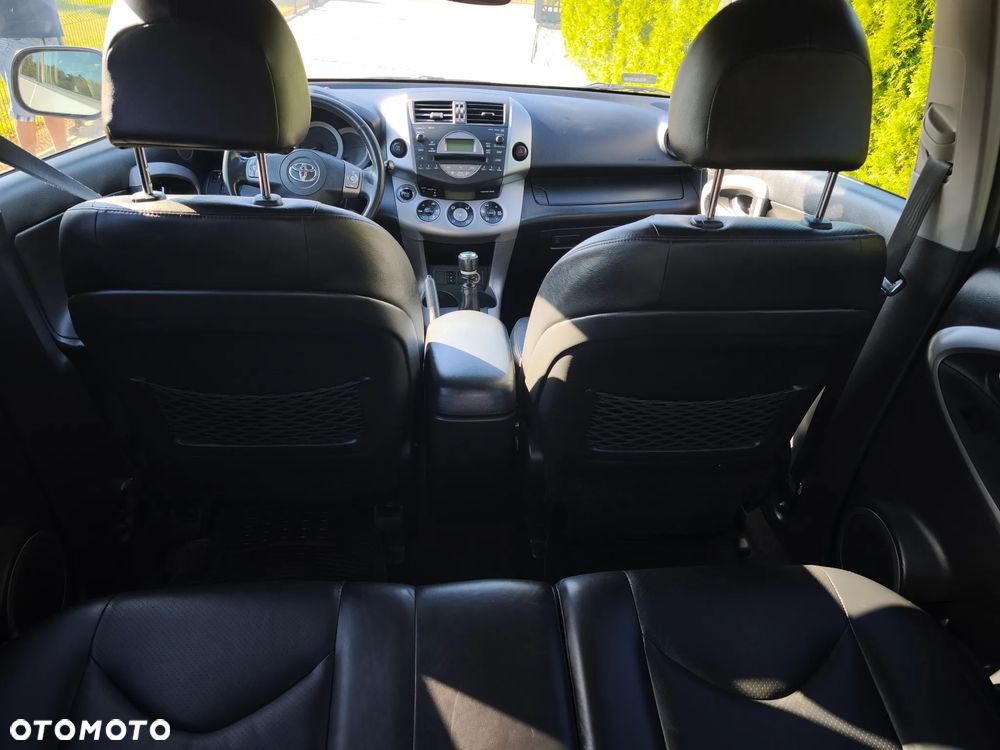 Toyota RAV4 2.2 D-CAT X Platinium NAVI - 5