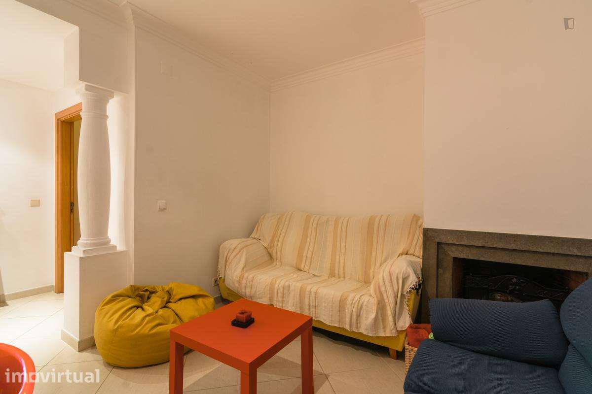 Quarto - localizado em Caparica Lisbon - Grande imagem: 2/31