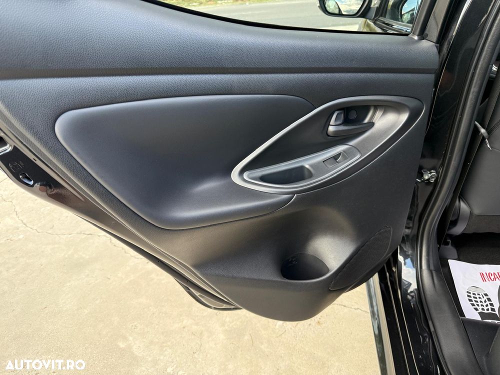Toyota Yaris 130 1.5 VVT-i GR SPORT - 40