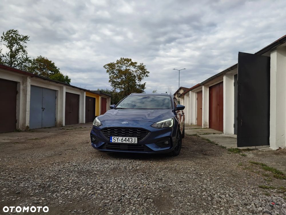 Ford Focus 1.5 EcoBoost Titanium Business - 12