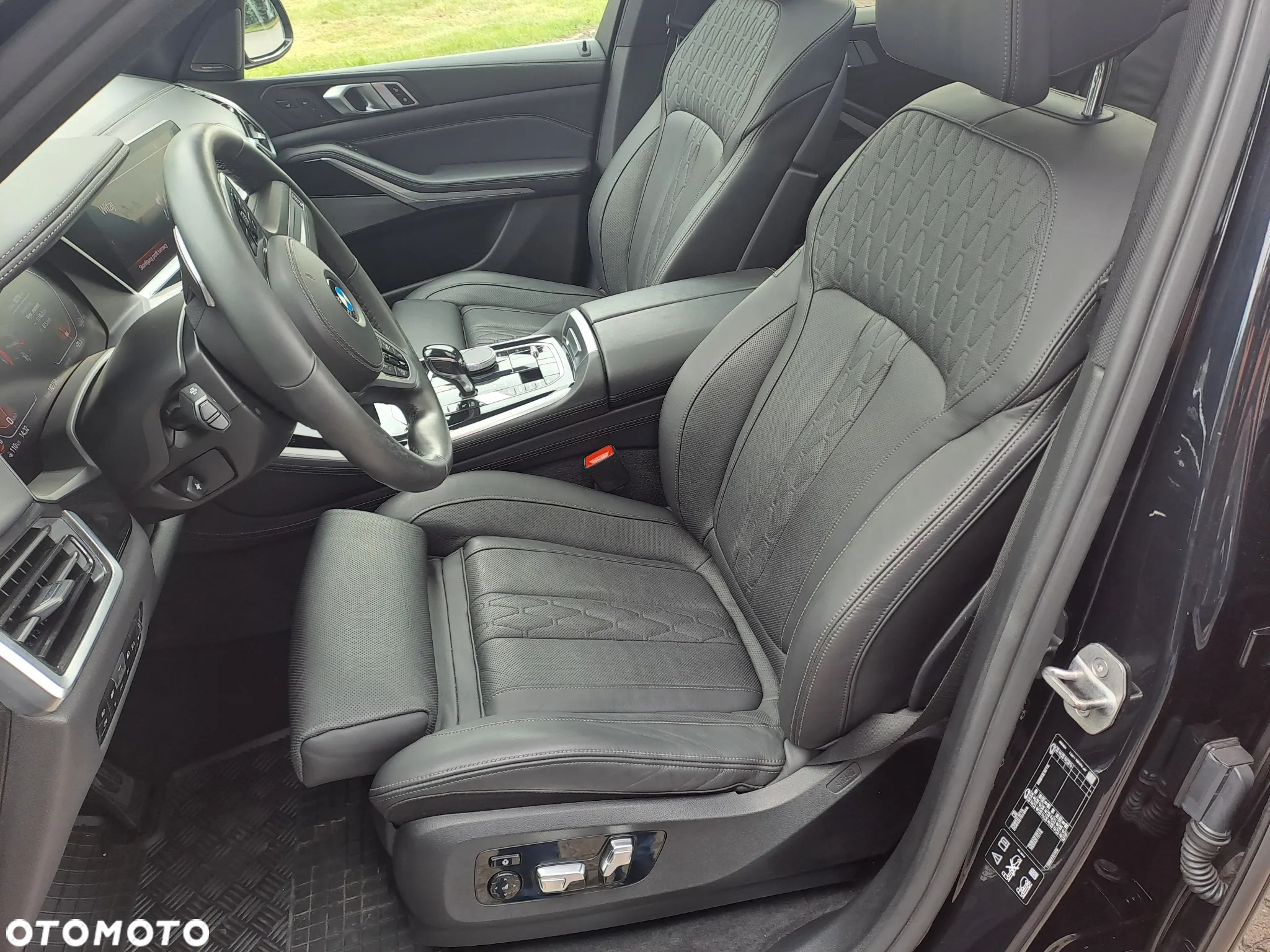 BMW X5 M M50d - 8