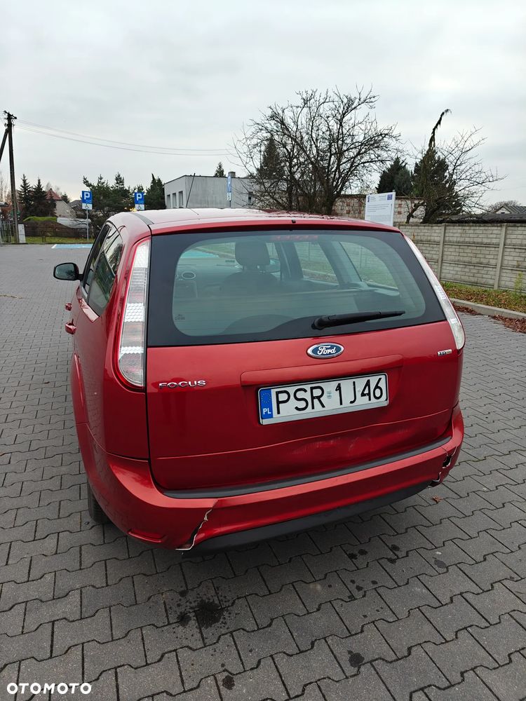 Ford Focus 1.6 TDCi Trend - 5