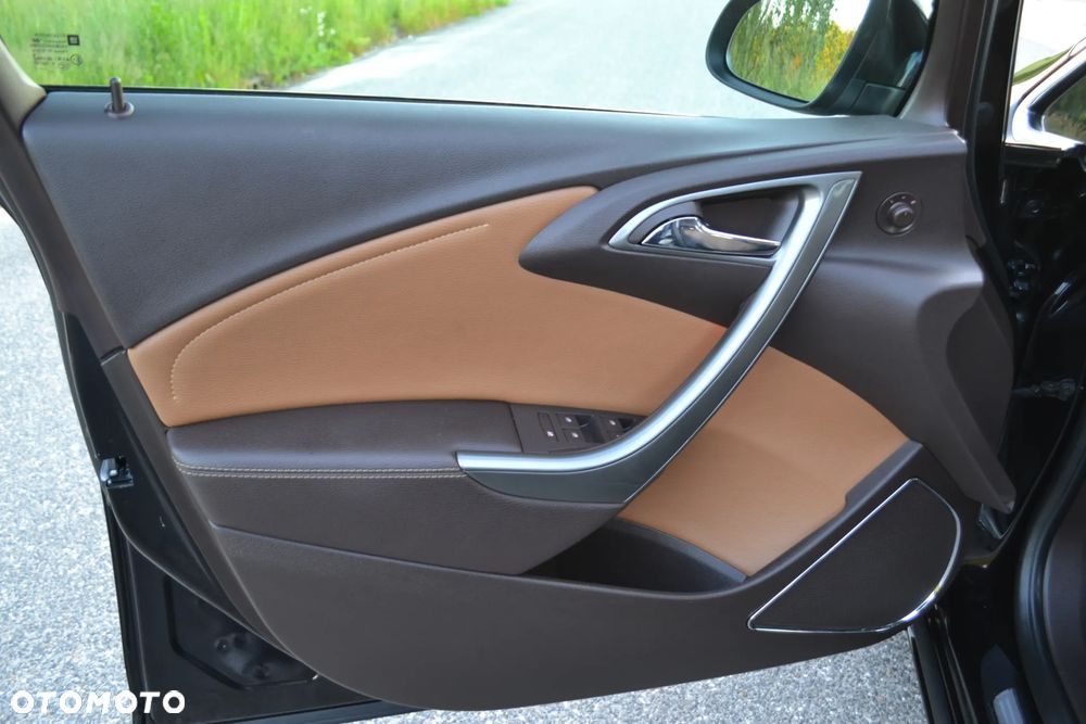 Opel Astra - 25