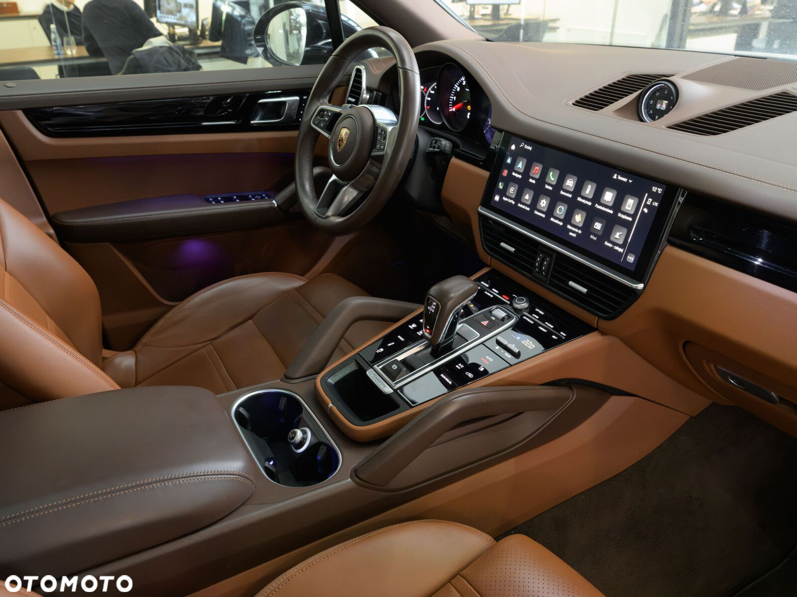 Porsche Cayenne Standard - 8