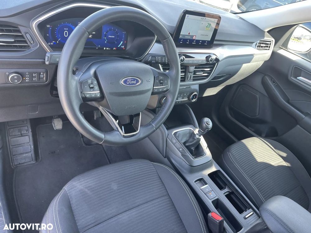 Ford Kuga 1.5 EcoBoost FWD Titanium - 6