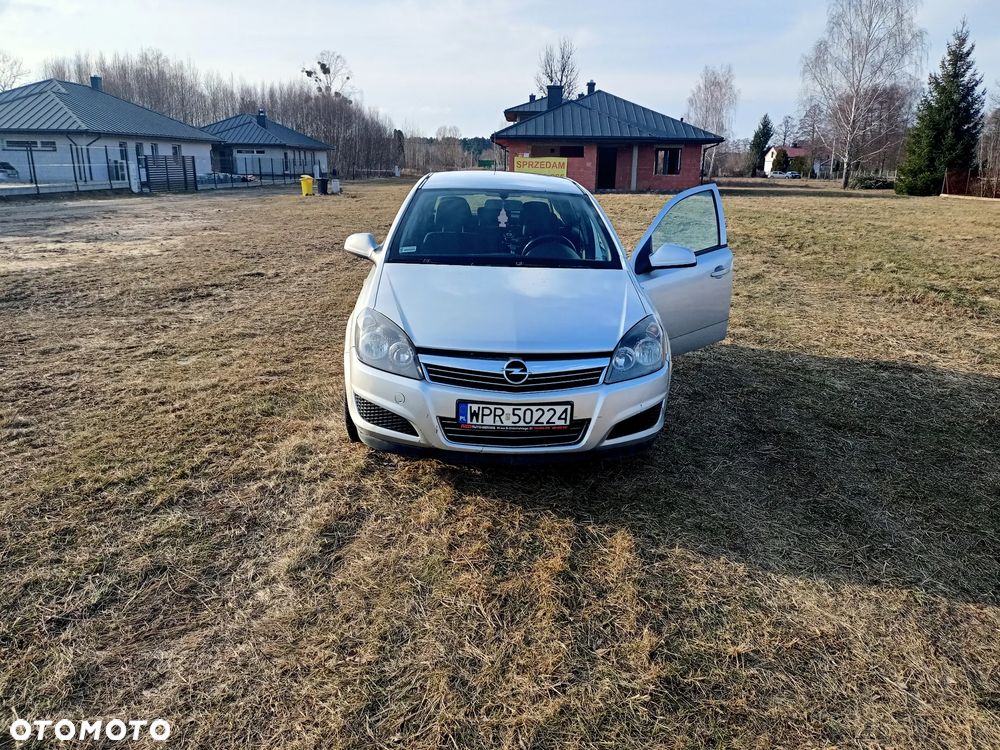 Opel Astra 1.4 Start - 2