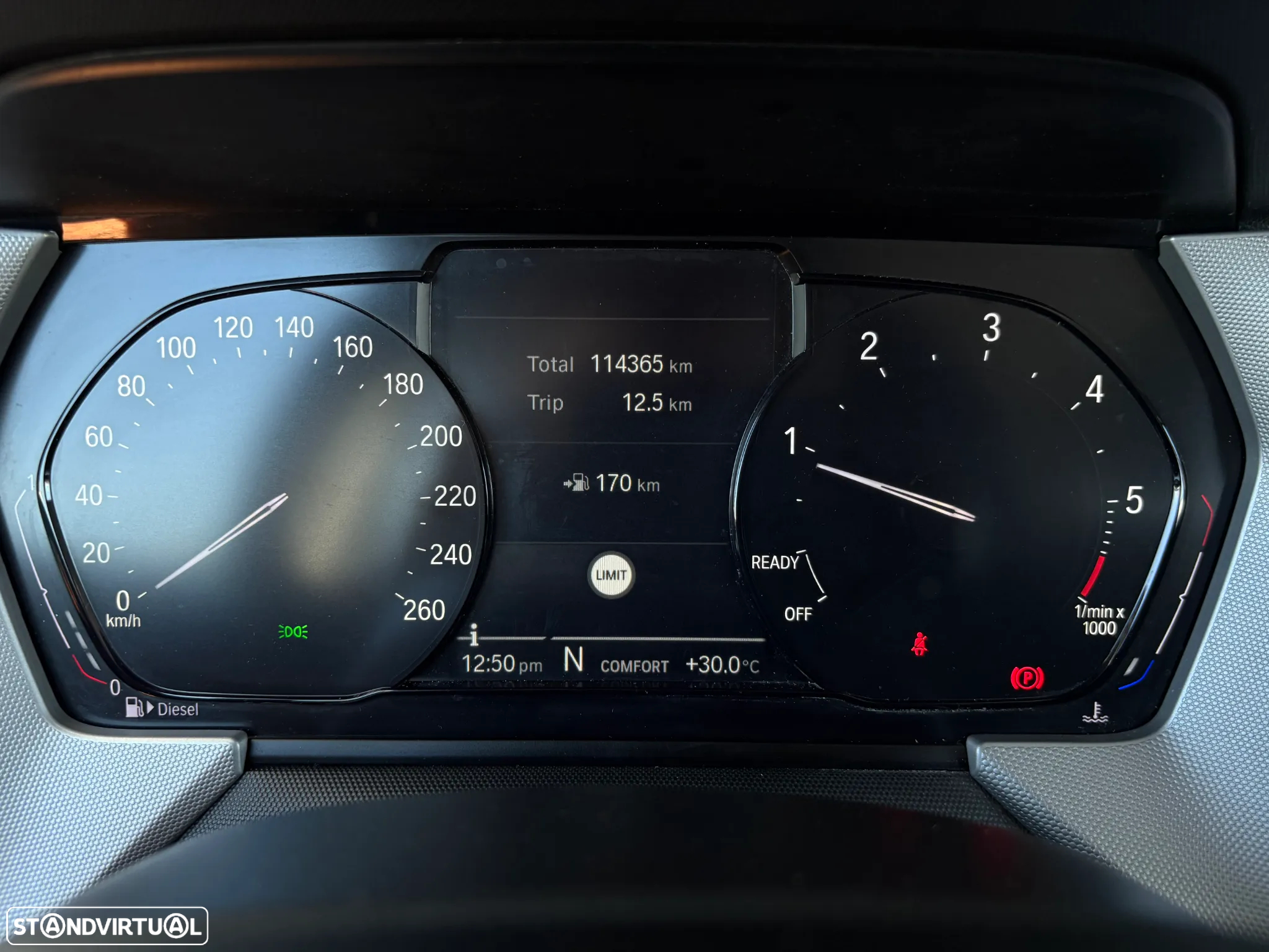 BMW 116 d Pack Essence - 14