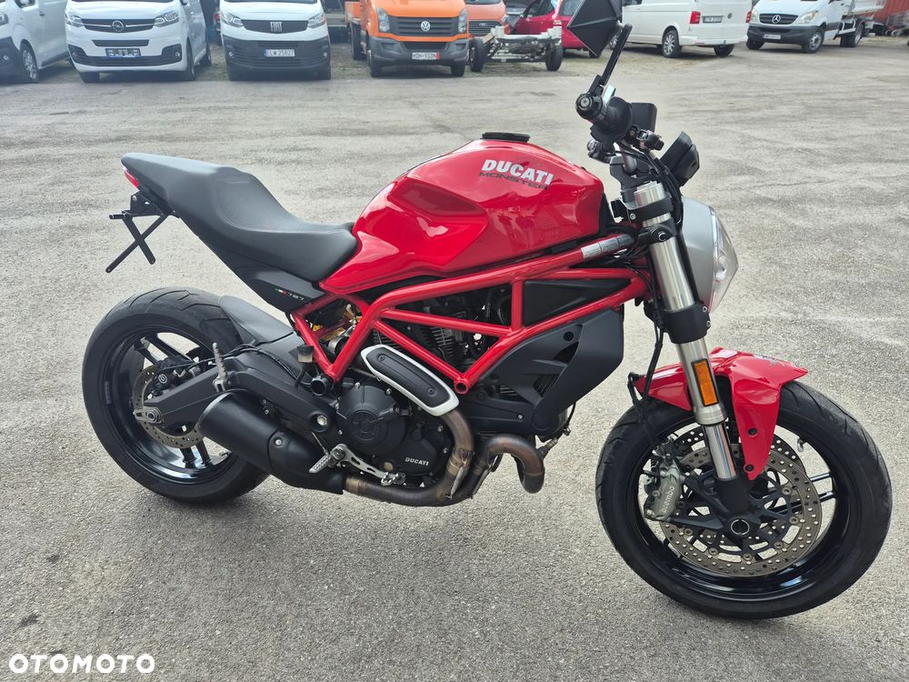 Ducati Monster - 4