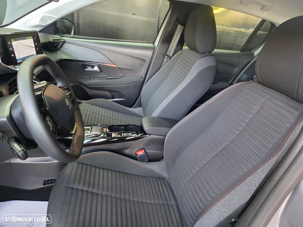 Peugeot e-208 50 kWh Active Pack - 8
