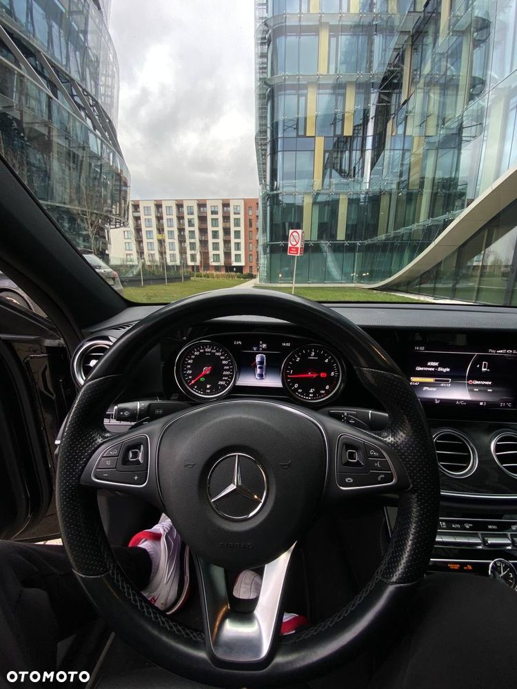 Mercedes-Benz Klasa E 220 d Business Edition 9G-TRONIC - 12