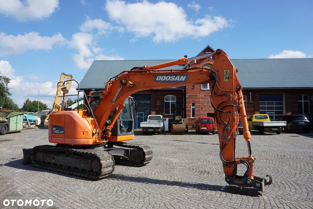 Doosan DX140LCR-3