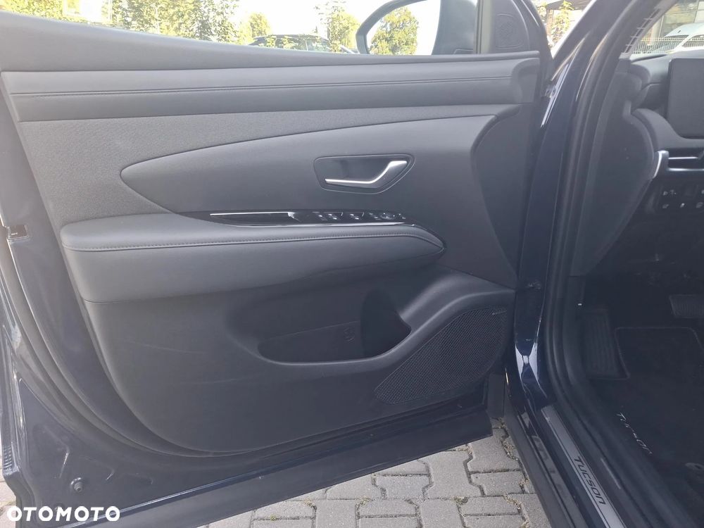 Hyundai Tucson 1.6 T-GDi HEV Executive 2WD - 10