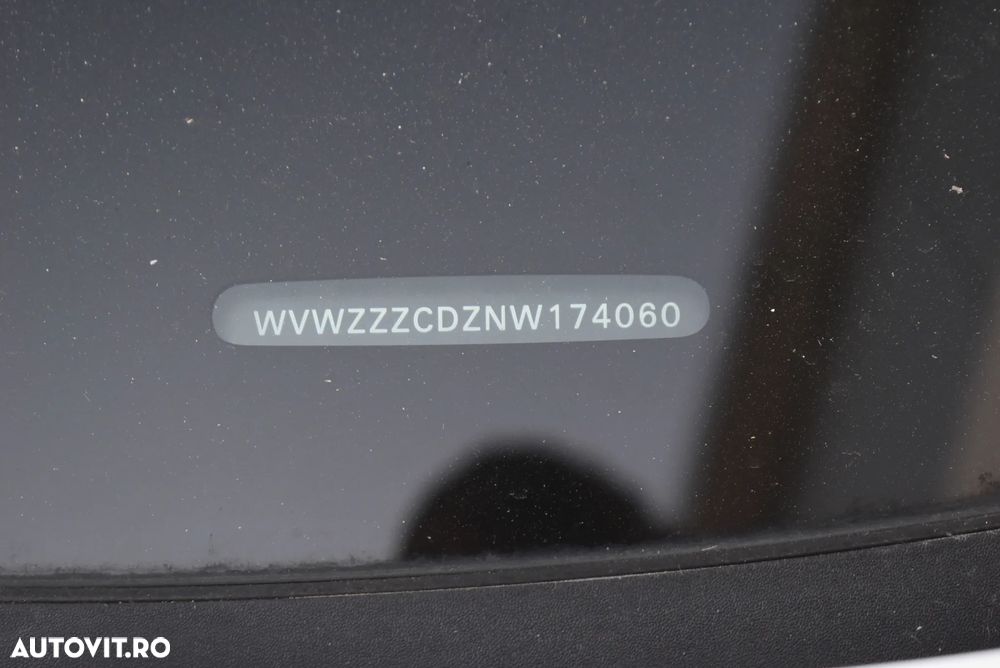 Volkswagen Golf 2.0 TDI Life - 22