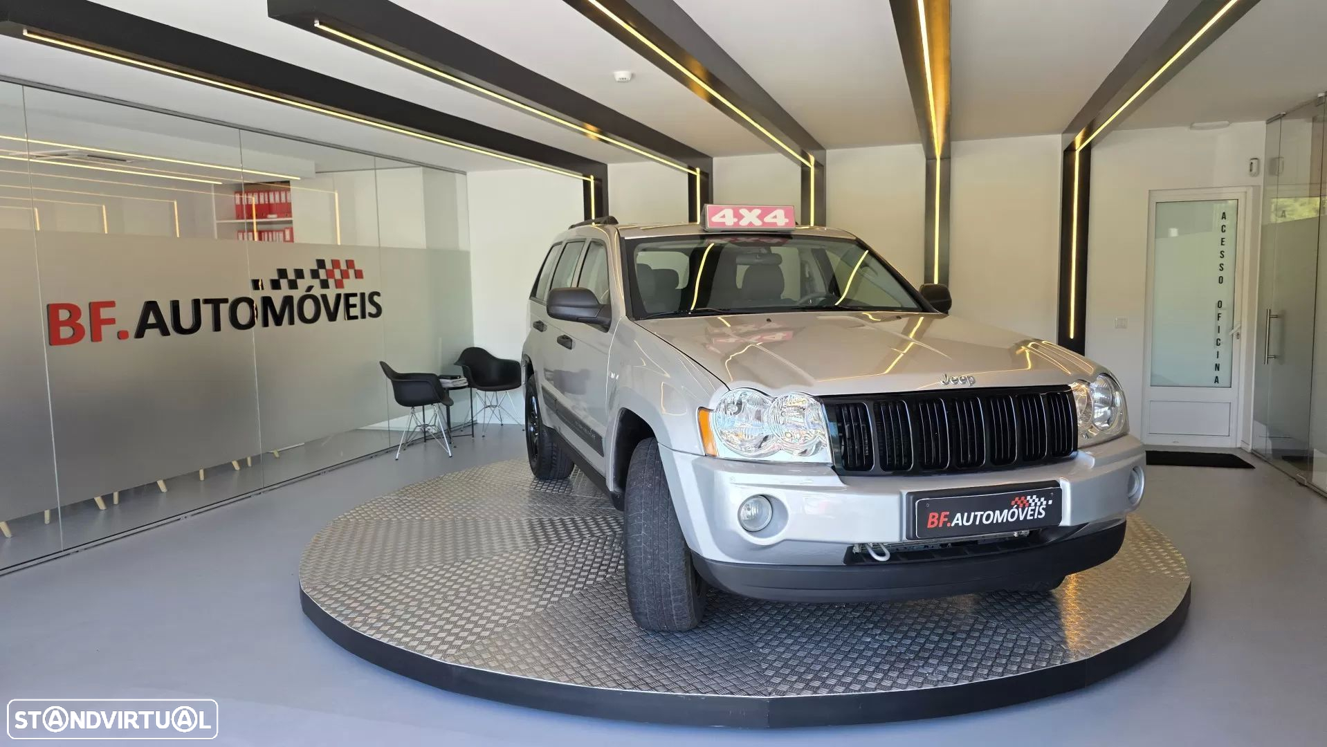 Jeep Grand Cherokee 3.0 CRD V6 Laredo - 9