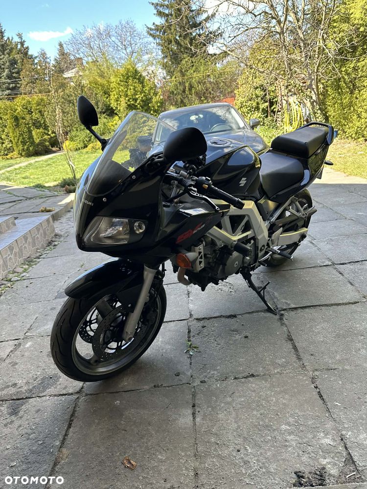 Suzuki SV - 6