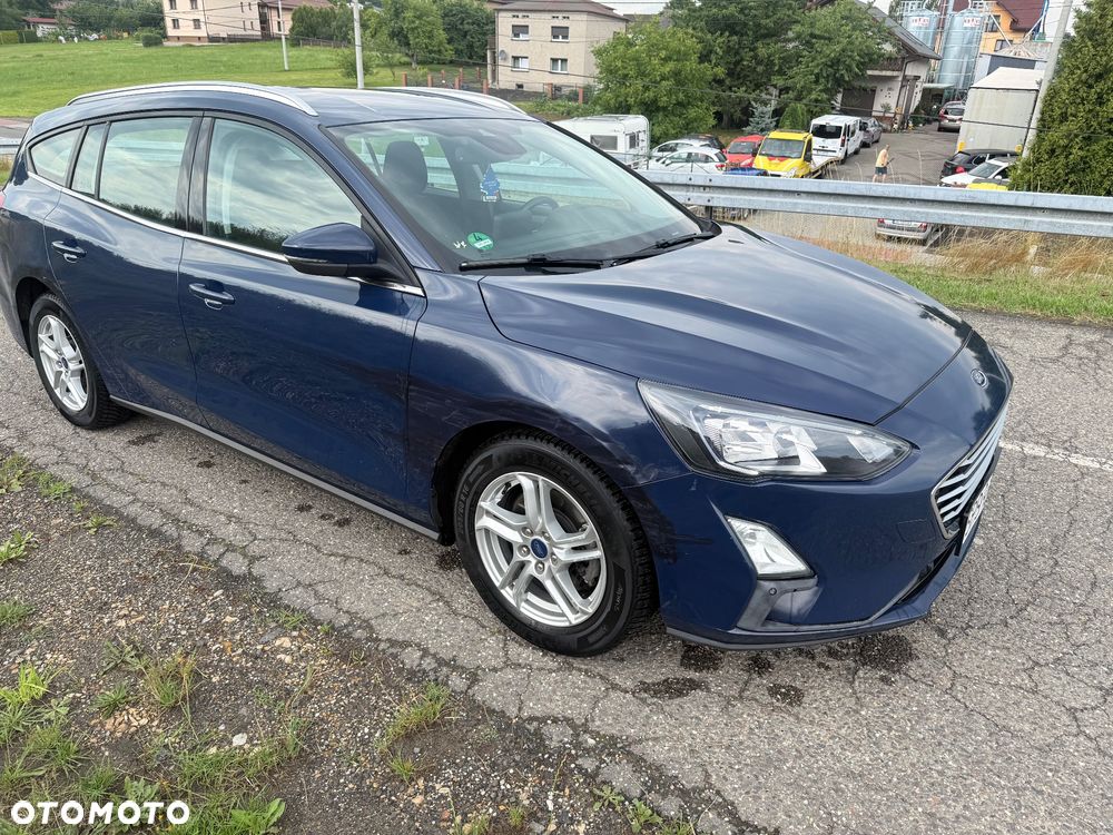 Ford Focus 1.5 EcoBlue Start-Stopp-System COOL&CONNECT - 6