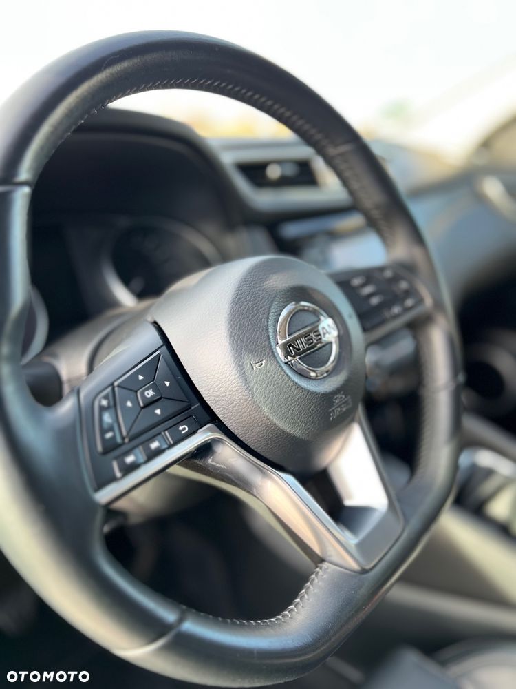 Nissan Qashqai 1.6 DIG-T TEKNA+ - 15