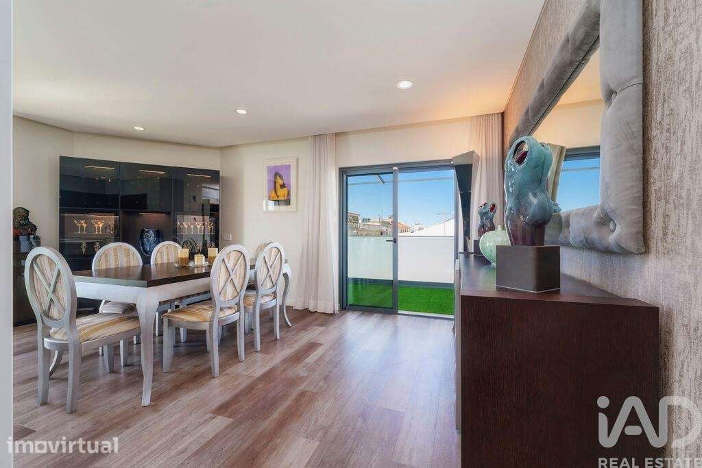 Duplex T3 em Loulé (São Clemente) - Grande imagem: 2/40