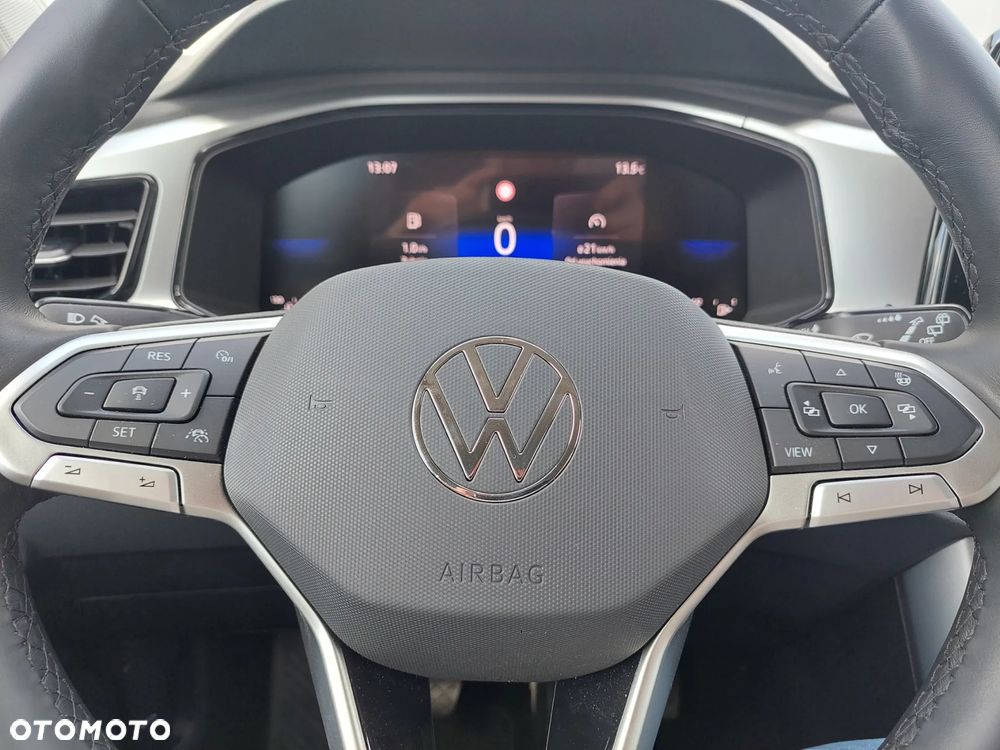 Volkswagen T-Roc 1.5 TSI Life - 23