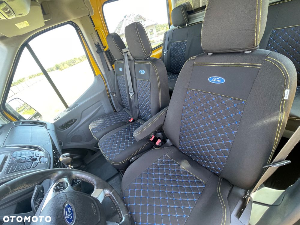 Ford Transit - 26